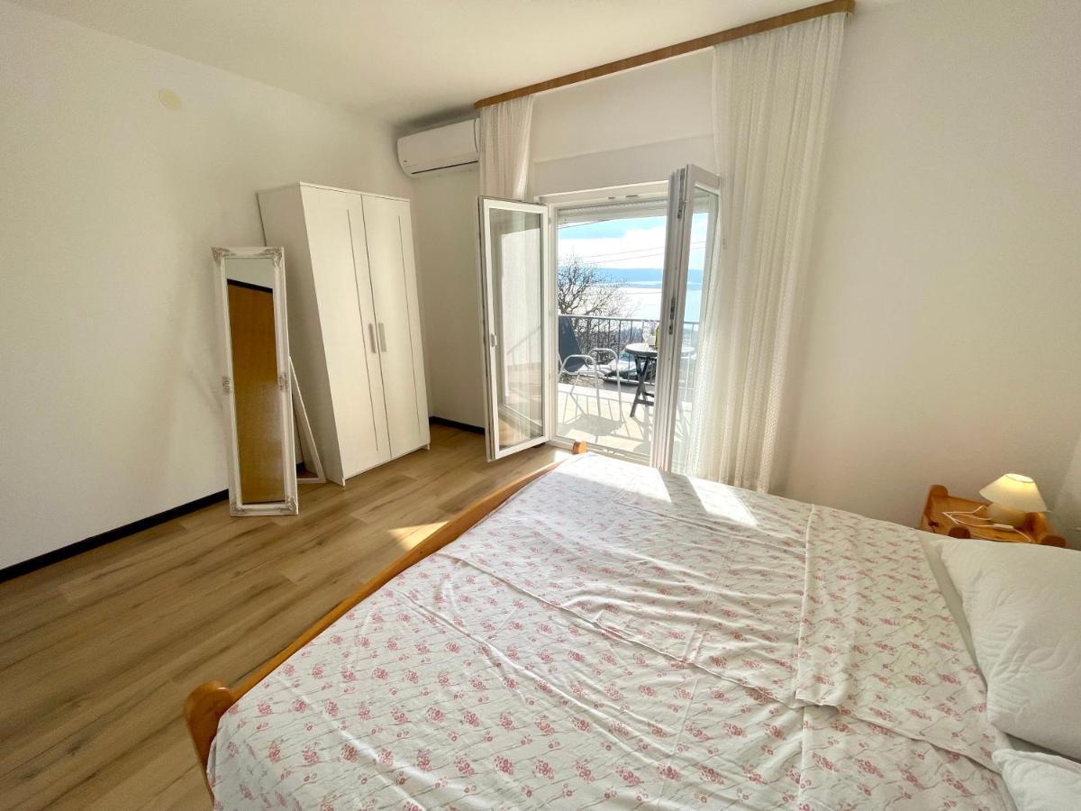 Apartments Ivana & Ante Dramalj Bagian luar foto